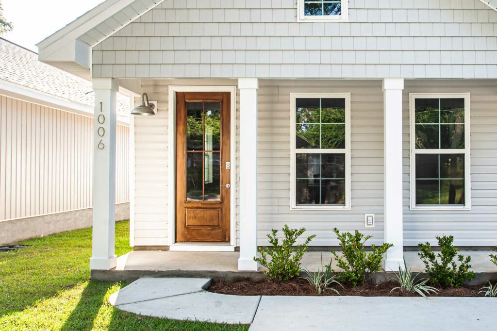 1006 N D street exterior of home